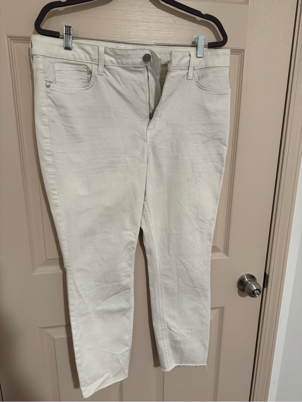 LC Lauren Conrad White Skinny Jeans